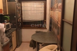 Недвижимость Квартиры / 3-к квартира, 72 м², 1/9 эт.