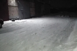 Недвижимость Гаражи и машиноместа / Гараж, > 30 м²