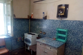 Недвижимость Комнаты / Комната 12.5 м² в 4-к, 2/5 эт.