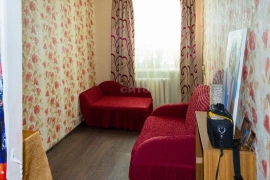 Недвижимость Квартиры / 2-к квартира, 42 м², 3/3 эт.