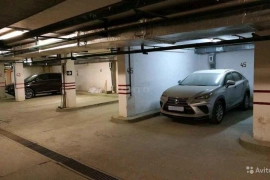 Машиноместо, 18 м²  