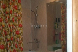 Недвижимость Квартиры / 2-к квартира, 45.6 м², 2/3 эт.