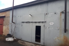 Недвижимость Гаражи и машиноместа / Гараж, > 30 м²