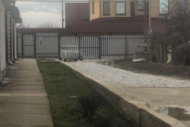 Недвижимость Квартиры / 2-к квартира, 60 м², 2/2 эт.