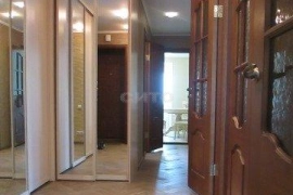 Недвижимость Квартиры / 3-к квартира, 70 м², 1/2 эт.