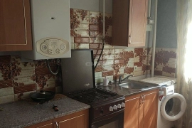 Недвижимость Квартиры / 1-к квартира, 60 м², 2/3 эт.